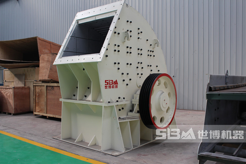 重錘式破碎機(jī)，碎石頭利器