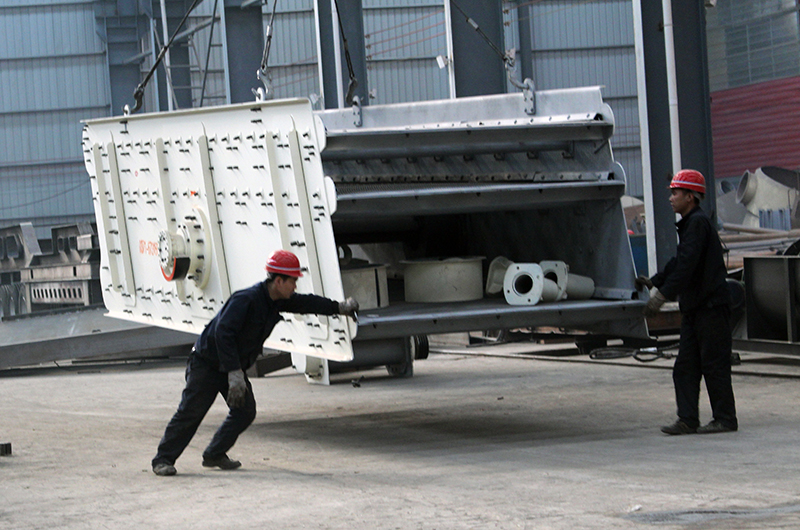 大型篩石頭石子機(jī)，振動(dòng)篩