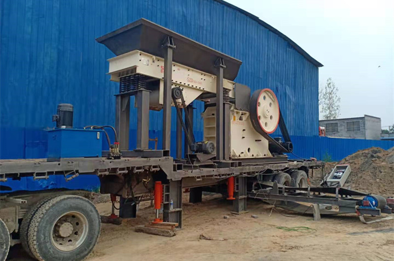 簡易移動巖石破碎站，二手車架改裝