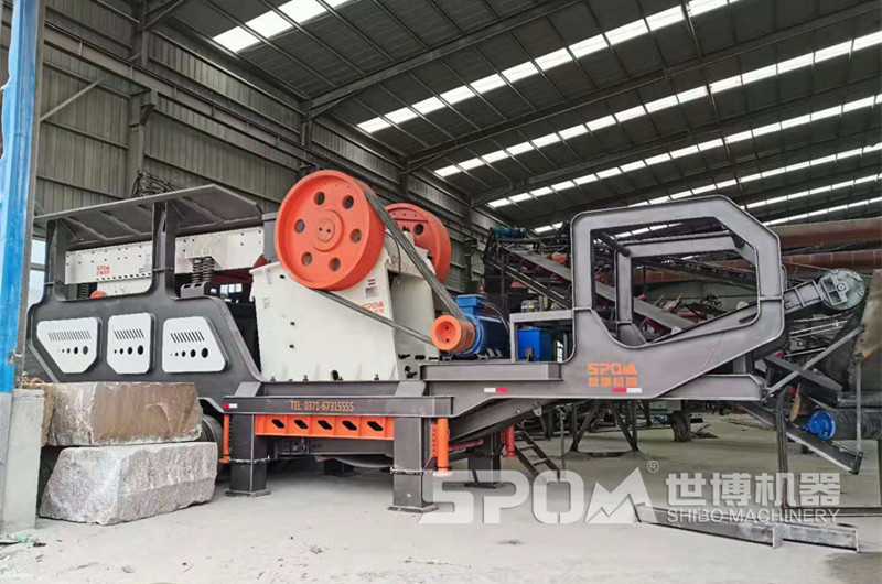 移動顎式破碎機(jī)