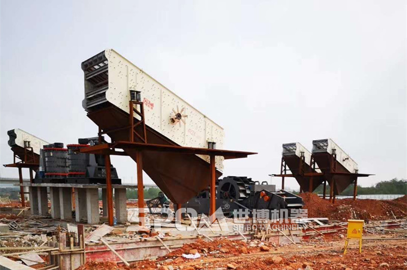 1750小型碎沙機(jī)安裝現(xiàn)場