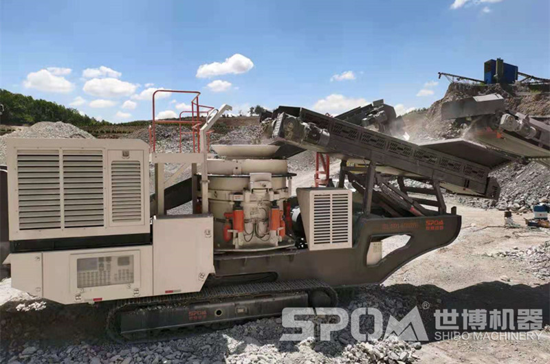 移動巖石破碎機
