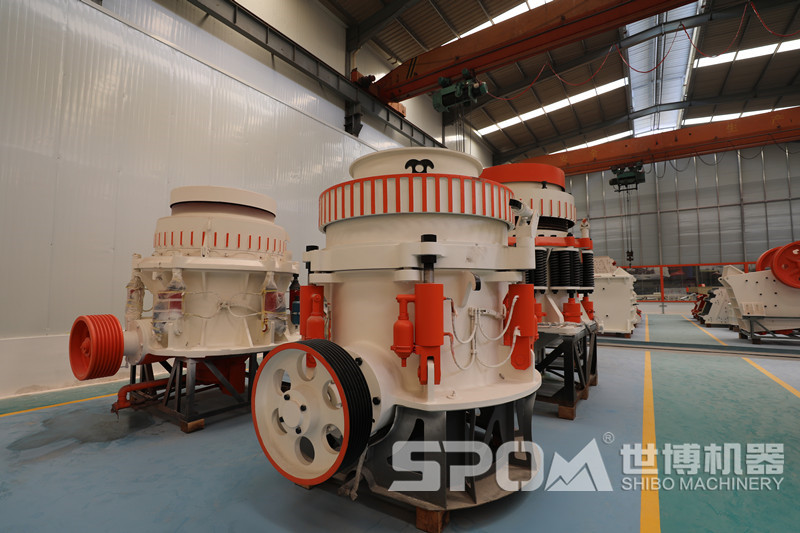 圓錐破碎機，破碎巖石的設備